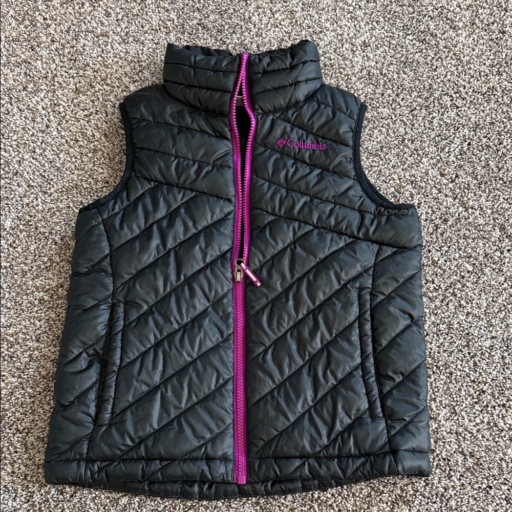 Columbia Black Quilted Vest with Purple Accents